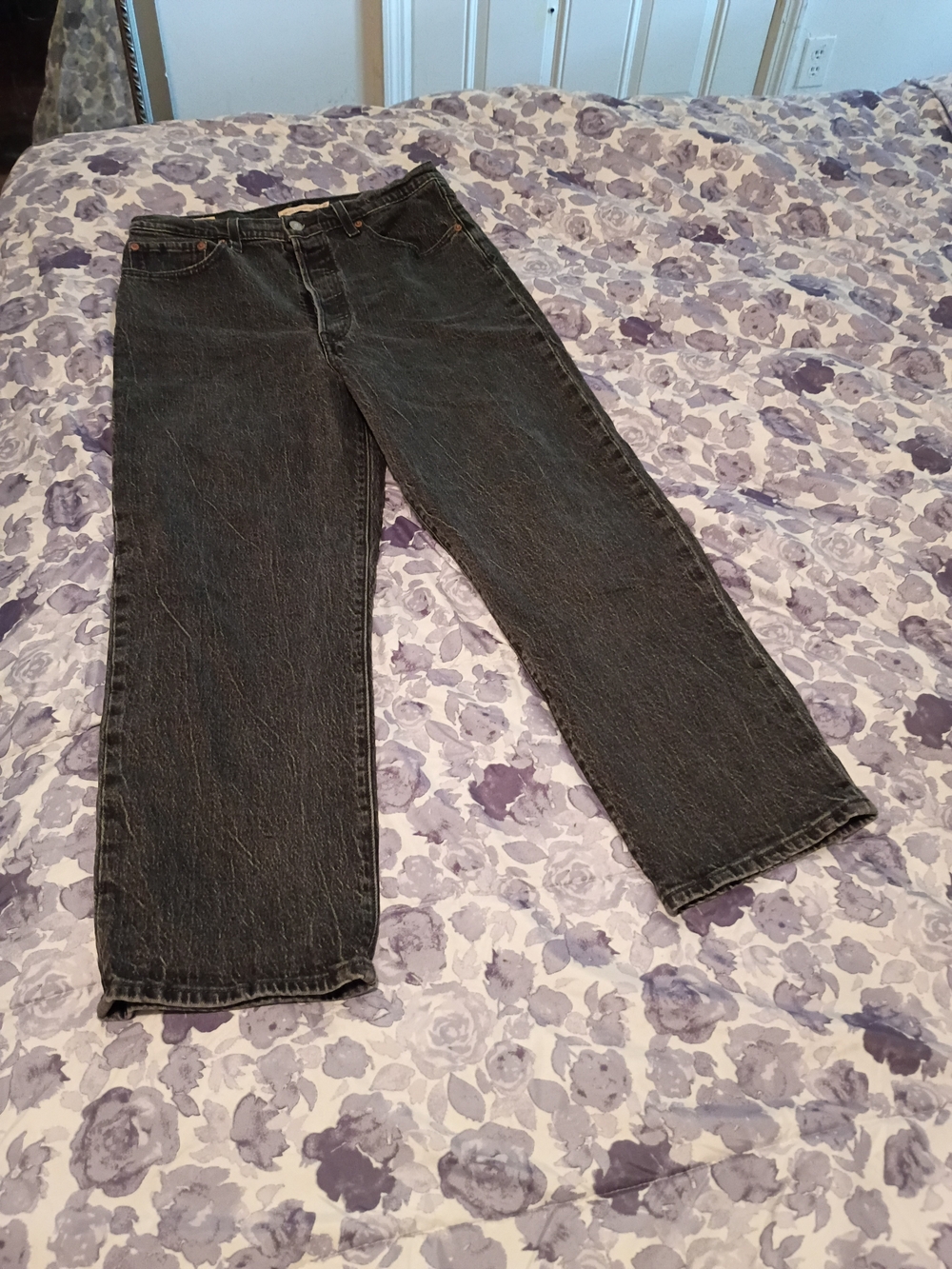 Levi's Men's Black Relaxed Straight Jeans